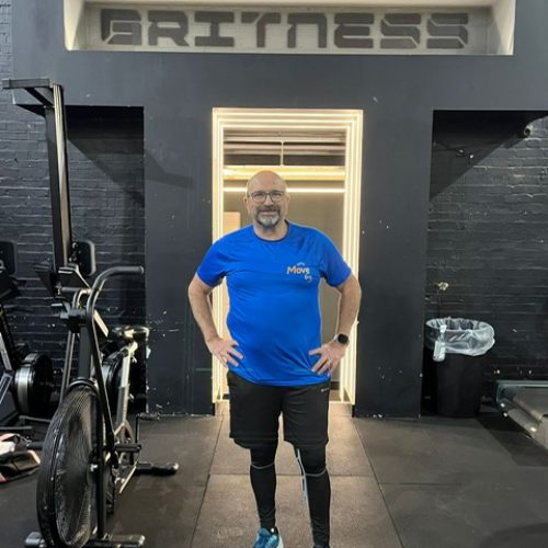 David Move PT under Grit Gym sign